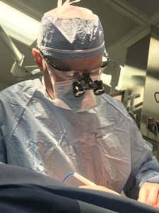 Dr. Kelly Kunkel in Fort Worth performing tummy tuck surgery